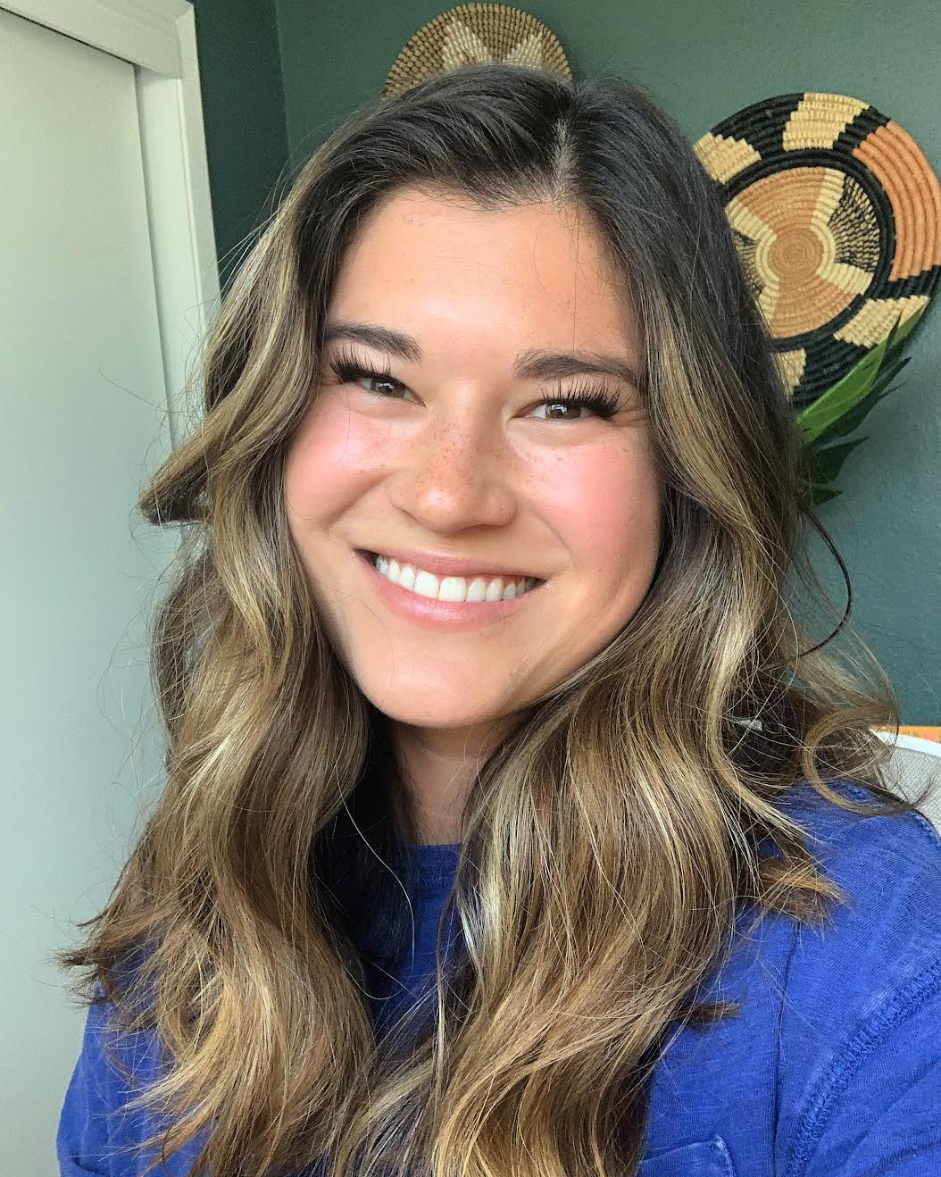 Laurathorsonheadshot